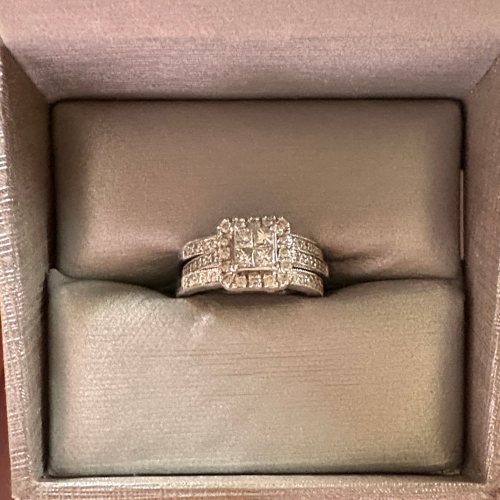 Zales 3/4 CT 10K White Gold Princess Cut Set